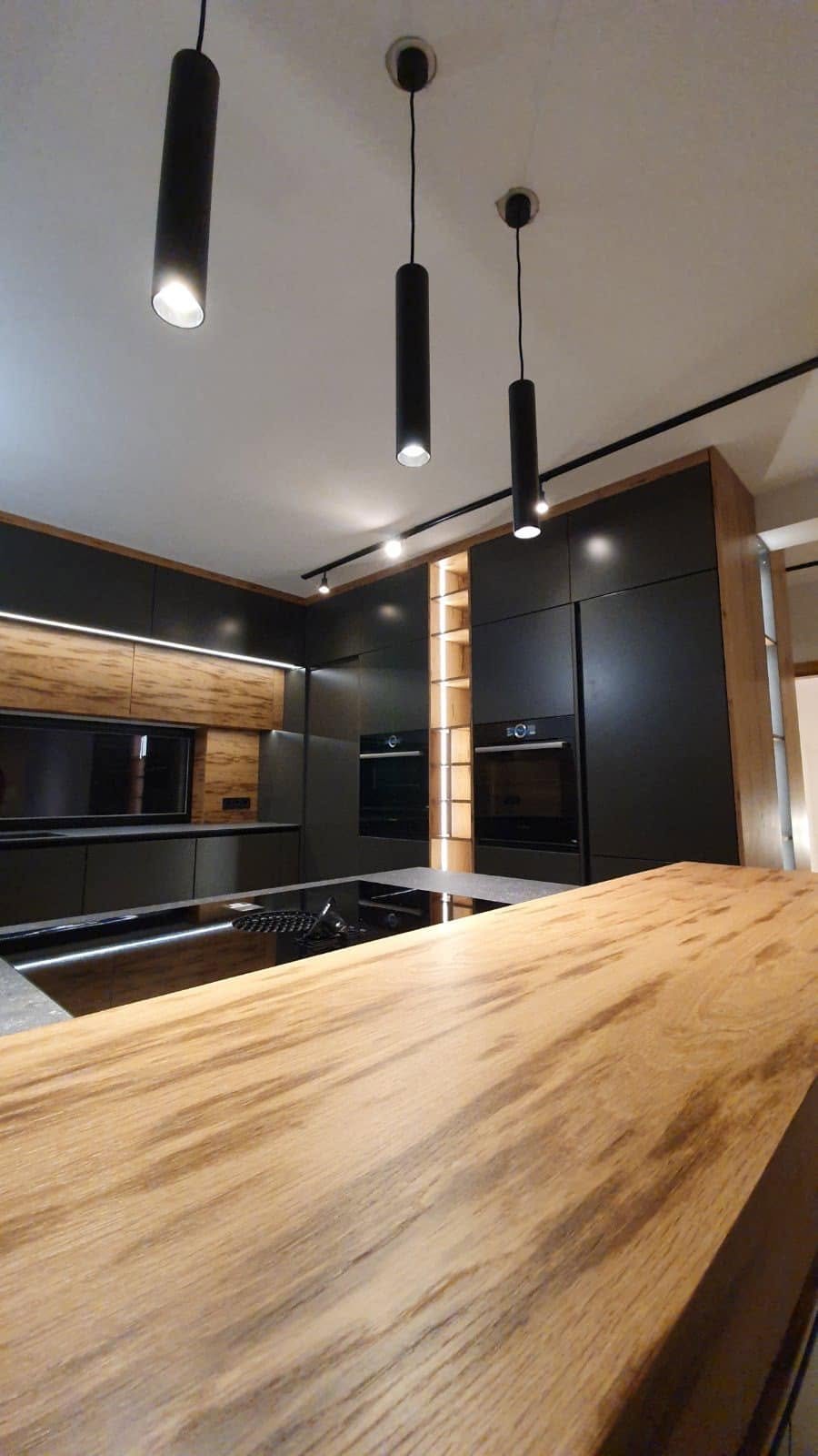 Dark Oak Apartment — view 2