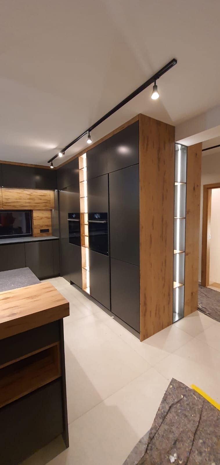 Dark Oak Apartment — view 4