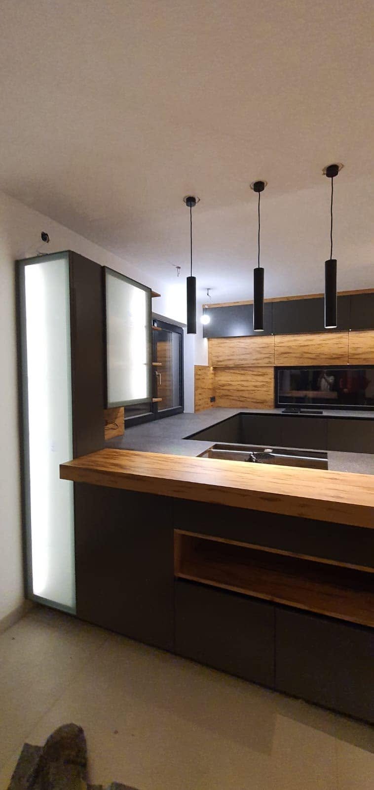 Dark Oak Apartment — view 5