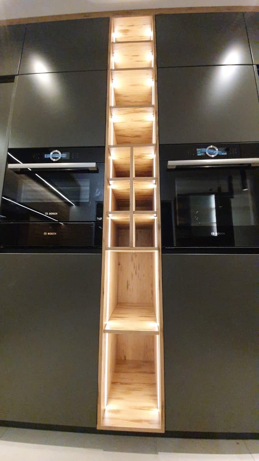 Dark Oak Apartment — view 3