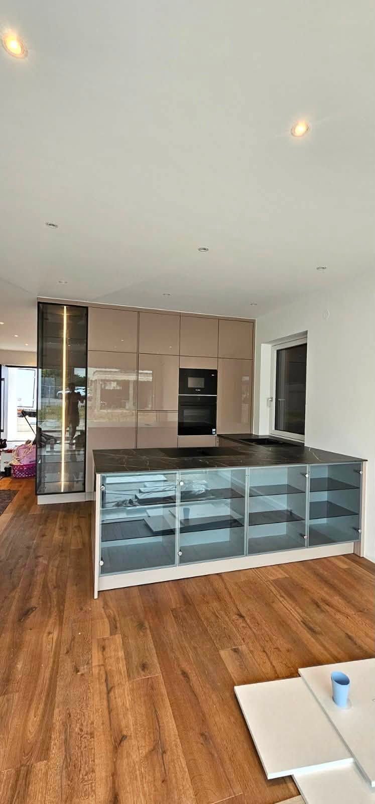 Gloss Cappuccino Kitchen — view 2
